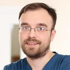 Хакимов Андрей Энэсович, невролог