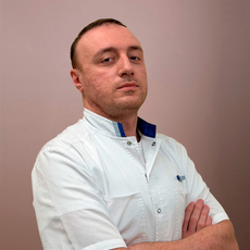 Абдуллаев Якуб Абдуллаевич, стоматолог-хирург