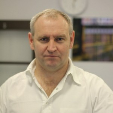 Кормильцев Евгений Юрьевич, стоматолог-терапевт