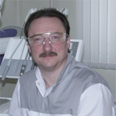 Чеботарев Сергей Васильевич, стоматолог-терапевт