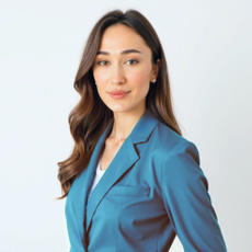 Эмирбекова Сабина Азадиевна, стоматолог-хирург