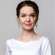 Мызникова Дарья Юрьевна, врач-косметолог