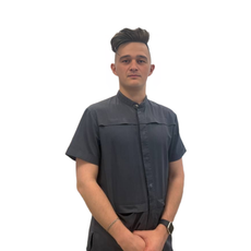 Ахметов Ильдар Рамилевич, стоматолог-терапевт