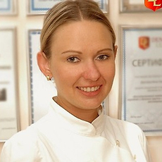 Рудакова Инна Борисовна, стоматолог-терапевт