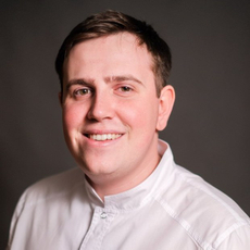 Манойлов Иван Сергеевич, стоматолог-ортопед