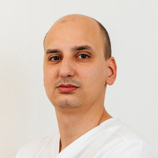 Мишин Юрий Александрович, стоматолог-терапевт