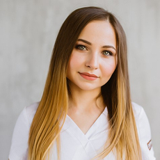 Люртаева Эльвира Эдуардовна, стоматолог-эндодонт