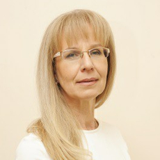 Стражникова Елена Юрьевна, стоматолог-терапевт