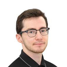 Башаров Руслан Ильдарович, стоматолог-терапевт