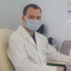 Головачев Денис Станиславович, хирург