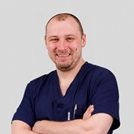 Вахуль Максим Николаевич, стоматолог-хирург