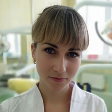 Лапшина Екатерина Михайловна, стоматолог-терапевт