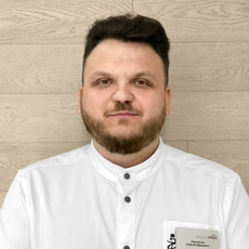 Акуленко Сергей Юрьевич, стоматолог-хирург