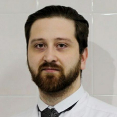 Хашукаев Артур Львович, ортопед