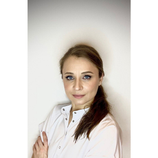 Трухина Анна Евгеньевна, стоматолог-терапевт