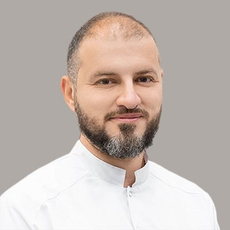 Микаелян Мамикон Георгиевич, стоматолог-терапевт