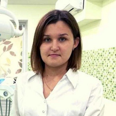 Анорина Дарья Евгеньевна, стоматолог-терапевт