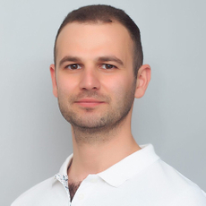 Ломачинский Владимир Валерьевич, стоматолог-хирург