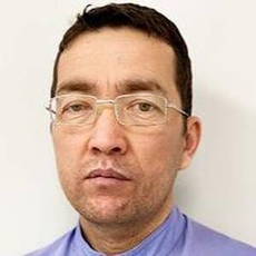 Максутов Каныбек Жаханшаевич, врач УЗД