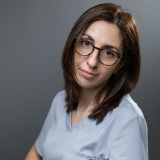 Овчинникова Асият Темирбековна, стоматолог-терапевт