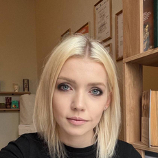 Бестужева Алиса Максимовна, психолог