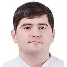 Гаджиев Руслан Магомед-Каримович, стоматолог-терапевт