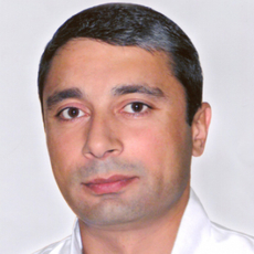 Геворгян Вараздат Сейранович, стоматолог-терапевт