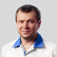 Сусанин Максим Владимирович, офтальмолог