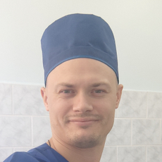 Трапезников Евгений Константинович, стоматолог-хирург