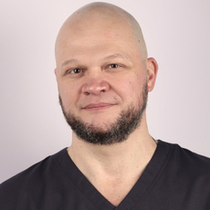 Смирнов Дмитрий Валентинович, стоматолог-хирург