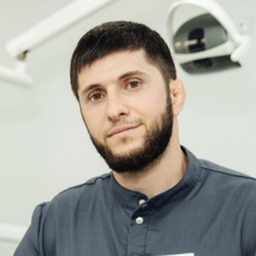 Магомедов Эседулла Жейрулаевич, стоматолог-хирург