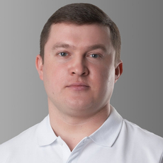 Тарасов Роман Олегович, стоматолог-терапевт