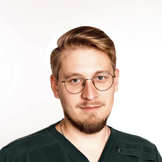 Попов Максим Андреевич, ортодонт