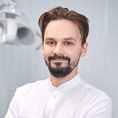 Хорольский Евгений Викторович, стоматолог-терапевт