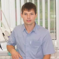 Борисов Виталий Викторович, стоматолог-терапевт