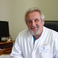 Ушкац Александр Константинович, хирург