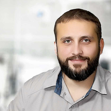 Быков Антон Сергеевич, стоматолог-хирург