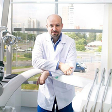 Сидоренко Леонид Фёдорович, стоматолог-терапевт