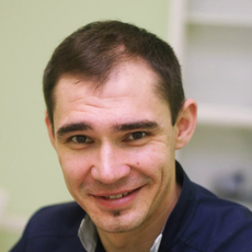 Стрибезов Евгений Михайлович, стоматолог-хирург
