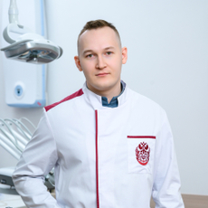 Александров Георгий Олегович, стоматолог-ортопед