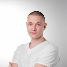 Медведев Даниил Вячеславович, стоматолог-хирург