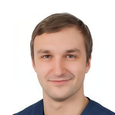 Коротков Максим Валерьевич, стоматолог-хирург