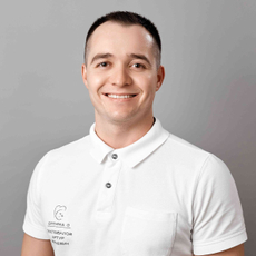 Постовалов Артур Юрьевич, стоматолог-терапевт