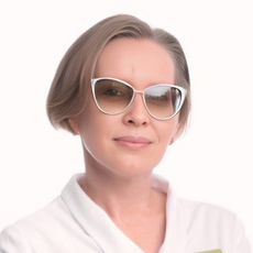 Шмелева Лариса Петровна, врач-косметолог