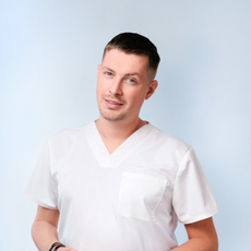 Свиридов Евгений Александрович, стоматолог-терапевт