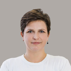 Калюжная Наталья Анатольевна, стоматолог-терапевт