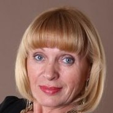 Кравченко (Мефодина) Лариса Николаевна, акушерка