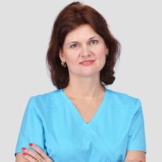 Островская Анна Евгеньевна, стоматолог-терапевт