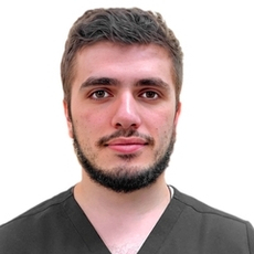 Исмаилов Сенан Эйвазович, стоматолог-хирург