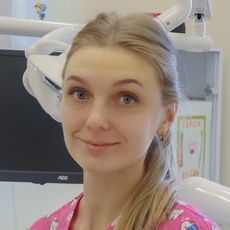 Полищук Екатерина Владимировна, стоматолог-терапевт